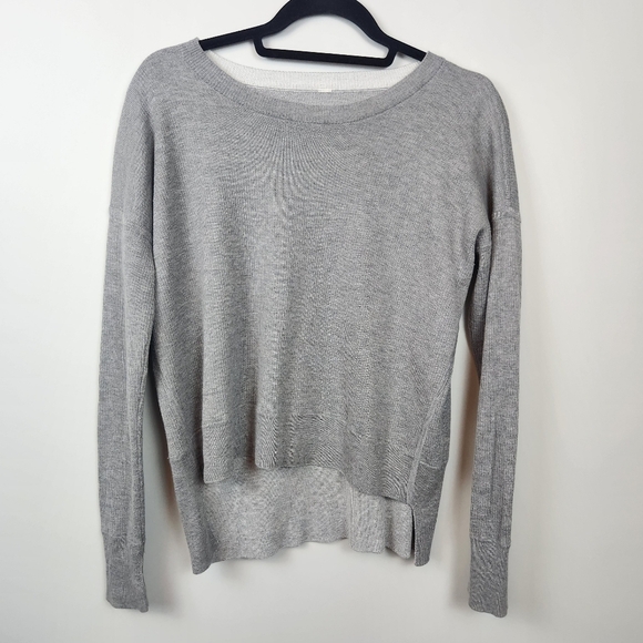 Lululemon Pure Balance Grey Sweater Lightweight Fine Knit Size S Soft Cozy - Picture 2 of 11